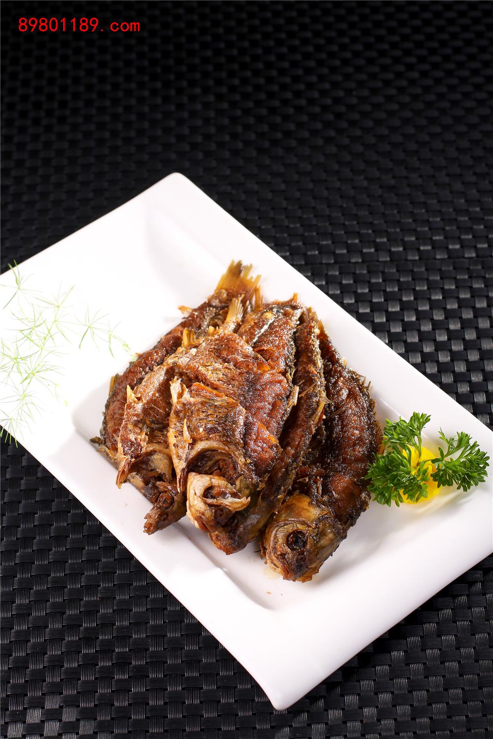 津味酥鱼